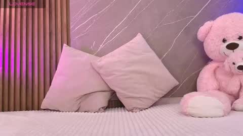 Ariana online show from 02-25-26, 12:15