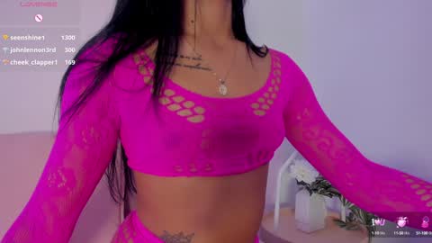 Ariana online show from 01-15-25, 07:37