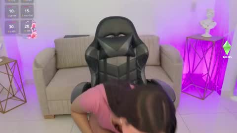 Ariana online show from 01-14-26, 02:01