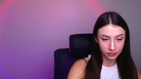 Snapshot of ariana_muur chatting on 09-11-25, 05:18 Ariana online show from 09-11-25, 05:18