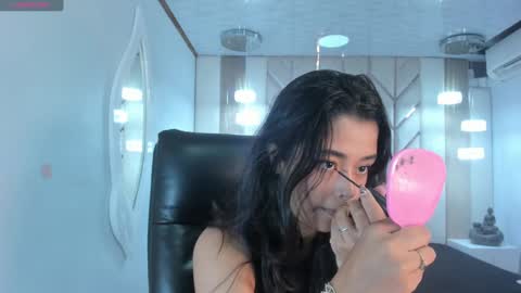 Ariana  online show from 12-04-24, 08:07