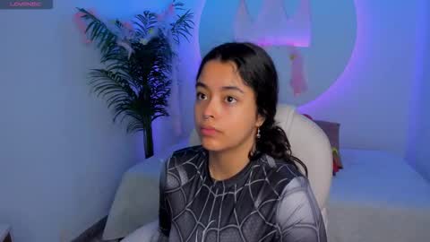 Ariana  online show from 11-01-25, 12:18