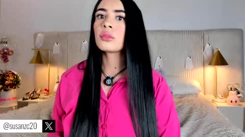 Snapshot of ariana_zc_ chatting on 10-04-25, 09:02 Susan online show from 10-04-25, 09:02