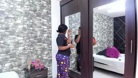 Ariana online show from 12-27-24, 12:34