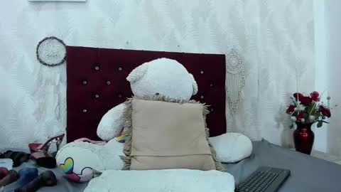 Ariana diosa online show from 03-05-25, 02:01