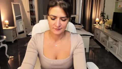 Ana online show from 10-03-25, 01:41