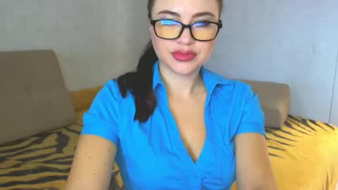 ArianaxSky online show from 11-24-25, 10:48