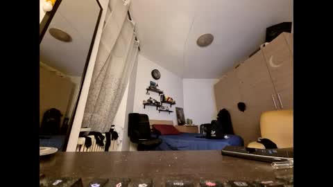 Banana online show from 02-08-25, 06:33