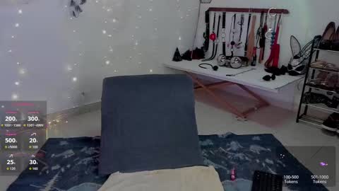 Arianna Connor online show from 09-18-25, 09:28