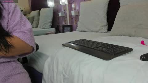 Arianna Sweeg online show from 02-20-26, 04:51