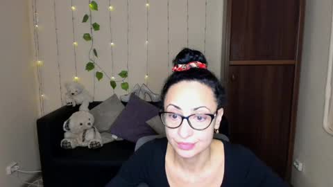 Arianna online show from 01-22-25, 05:48