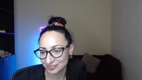 Arianna online show from 02-04-25, 09:41