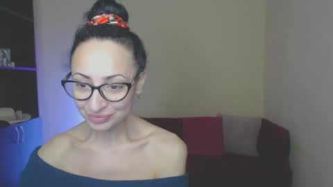 Arianna online show from 02-13-25, 01:05