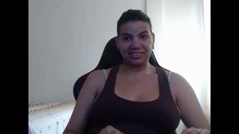 ariannaloovel online show from 12-27-24, 07:03