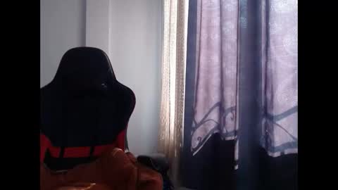 ariannaloovel online show from 01-21-25, 09:36