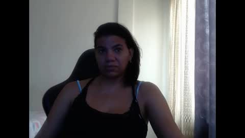 ariannaloovel online show from 02-24-25, 05:09