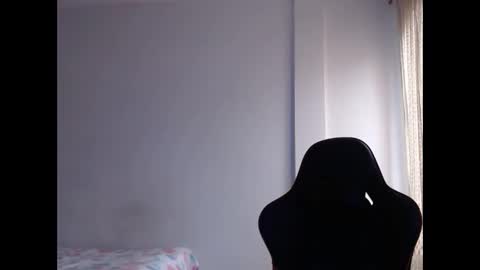 ariannaloovel online show from 02-27-25, 06:20