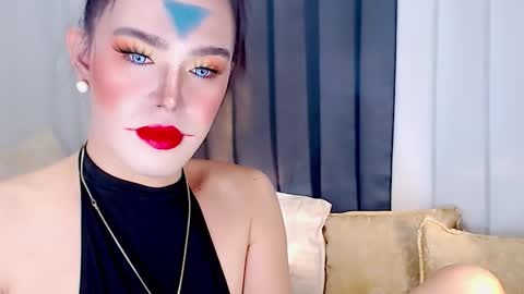 ARIANNE CUMS  online show from 10-31-25, 10:22