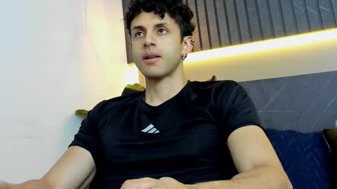 Snapshot of ariasaadeh chatting on 09-13-25, 12:05 ariasaadeh online show from 09-13-25, 12:05