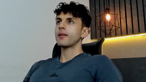 Snapshot of ariasaadeh chatting on 09-23-25, 12:08 ariasaadeh online show from 09-23-25, 12:08