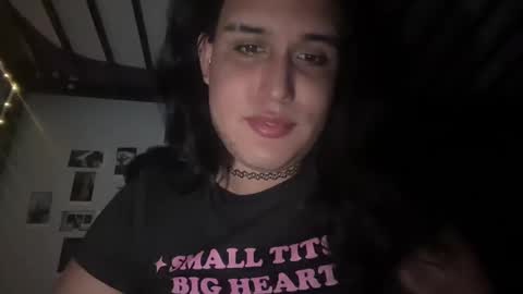 Aria online show from 11-12-25, 07:42