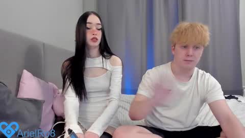 Snapshot of ariel_rouse chatting on 02-15-25, 02:55 Ariel online show from 02-15-25, 02:55