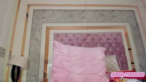 Snapshot of ariel_versace chatting on 02-24-26, 02:15 ARIEL online show from 02-24-26, 02:15