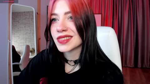 Ariel online show from 01-25-25, 05:08