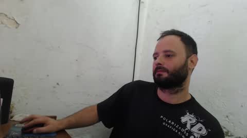 Snapshot of arield85 chatting on 01-28-25, 01:16 Ariel online show from 01-28-25, 01:16