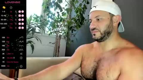 Ariel online show from 01-10-25, 10:46