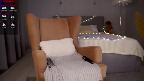 arielkielly online show from 10-18-25, 04:37