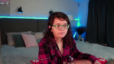 Ariell Mini online show from 04-01-26, 05:52