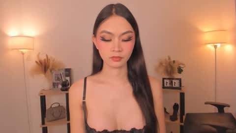 MIRA GREYSON online show from 02-24-26, 01:20