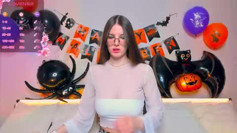 Snapshot of ariellateska chatting on 10-31-25, 02:45 Ariella online show from 10-31-25, 02:45