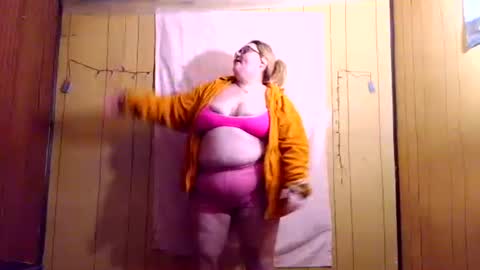 Snapshot of ariellejade06 chatting on 02-06-26, 05:56 ariellejade06 online show from 02-06-26, 05:56