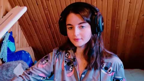 arielstonks_lovee online show from 02-27-26, 03:17