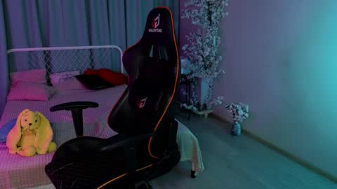 Adele online show from 04-06-26, 09:49