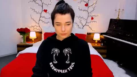 Ari online show from 10-12-25, 01:10