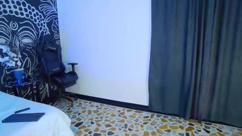 Ari online show from 12-04-25, 09:45