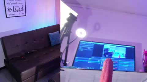 Snapshot of ariianabaker chatting on 02-21-25, 09:22 Arianna online show from 02-21-25, 09:22