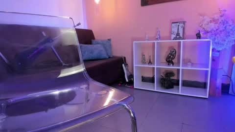 Snapshot of ariianabaker chatting on 02-25-25, 06:42 Arianna online show from 02-25-25, 06:42