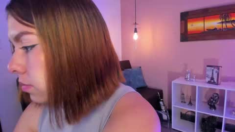 Snapshot of ariianabaker chatting on 03-06-25, 02:40 Arianna online show from 03-06-25, 02:40