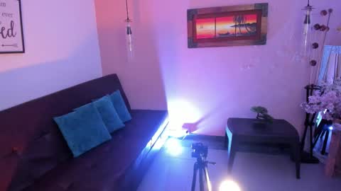 Snapshot of ariianabaker chatting on 11-11-25, 12:27 Arianna online show from 11-11-25, 12:27