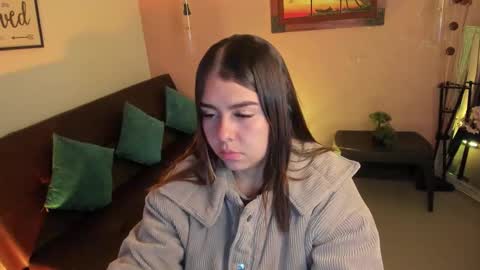 Snapshot of ariianabaker chatting on 11-14-25, 12:48 Arianna online show from 11-14-25, 12:48