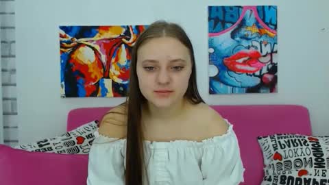 arinabelle online show from 10-17-25, 03:20