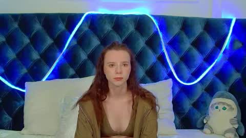 Arinakubrick online show from 11-22-25, 03:33