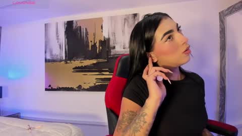 Ari Robert online show from 10-27-25, 03:43