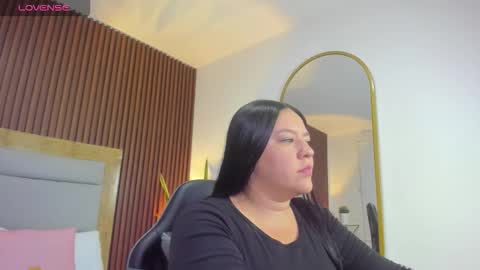 Snapshot of aris10_ chatting on 02-04-26, 08:25 A R I online show from 02-04-26, 08:25