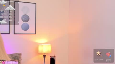   Nice to meet you  thumb up me please its important I  LOOK MY BIO DOWN online show from 01-16-25, 04:17