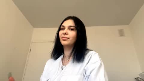 Snapshot of armandadunnigan chatting on 10-17-25, 01:25 Sofia online show from 10-17-25, 01:25